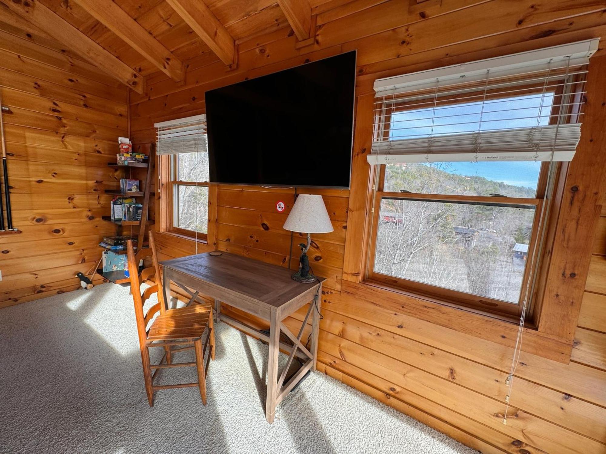 Smoky Paws - Exceptional Cabin, Stunning Mountain Views, Hot Tub, Tranquil, Gigabit Internet, Free L2 Ev Пиджен-Фордж Экстерьер фото